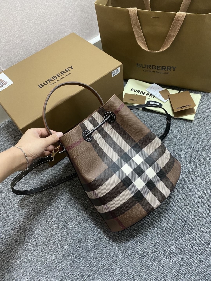 Bv*b*rry bucket bags